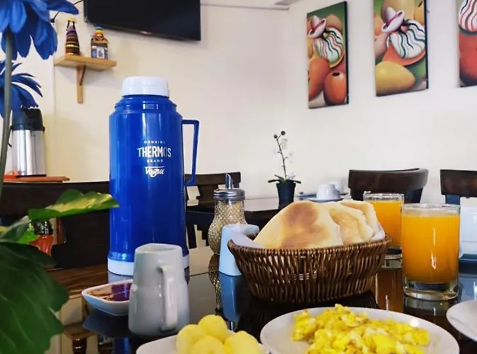 Algo Mas - Santa Beatriz Hotel