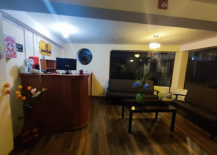 Hotel Algo Mas - Santa Beatriz *
